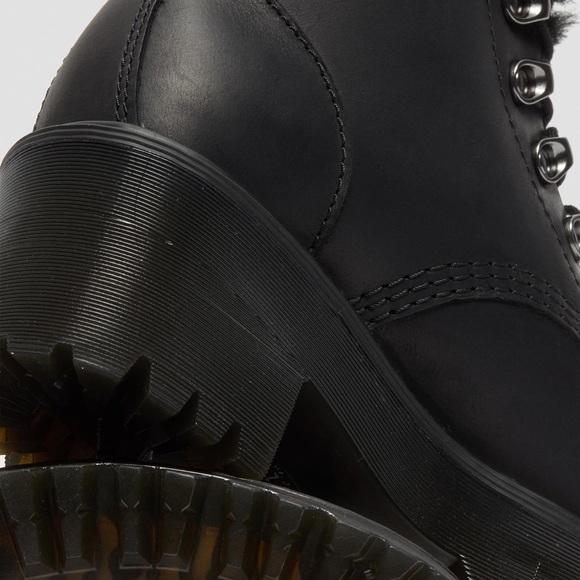 COPY - Dr Martens LEONA FAUX FUR PLATFORM LEATHER BOOTS - Picture 8 of 16